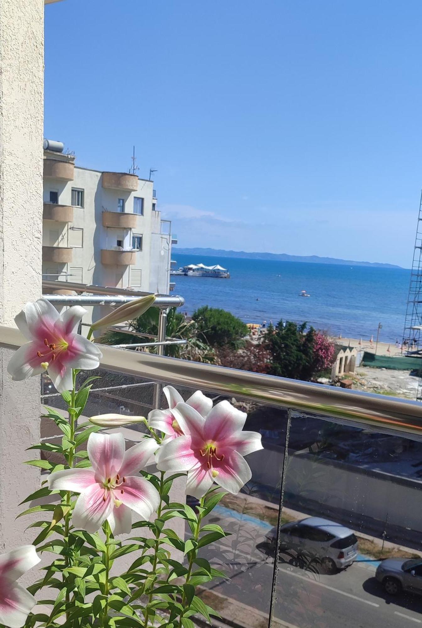 Maksimilian Apartament Durrës Exterior foto